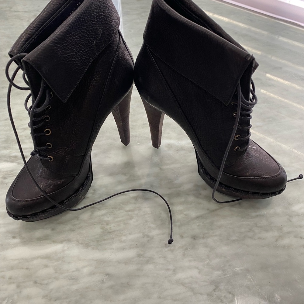 YSL Boots 8.5 Black lace up